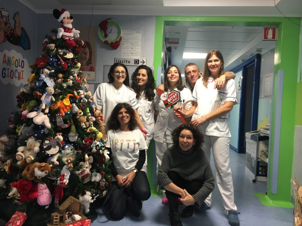 Addobbi natalizi in Chirurgia Plastica - Infermieri, BA.BI.S. e gli amici uniscono le loro forze - 8 dicembre 2018